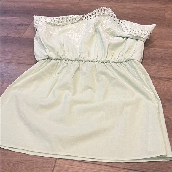NWT LOFT light green eyelet embroidery skirt with a scalloped hem size small - Picture 7 of 10